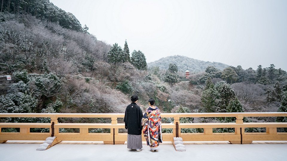 雪が舞う清水寺 京都前撮りLST PHOTO WEDDING